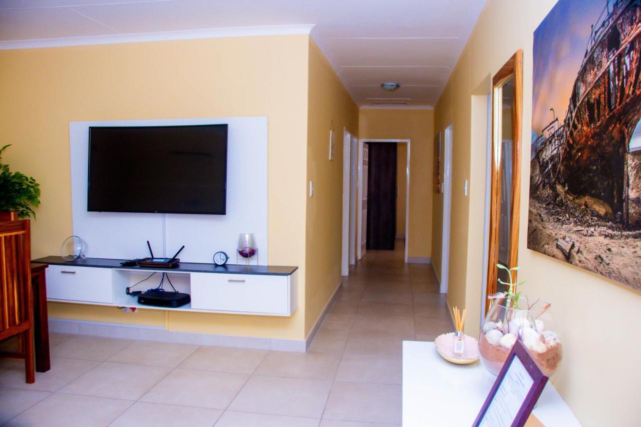 Home@Amalia'S Rundu Exterior photo